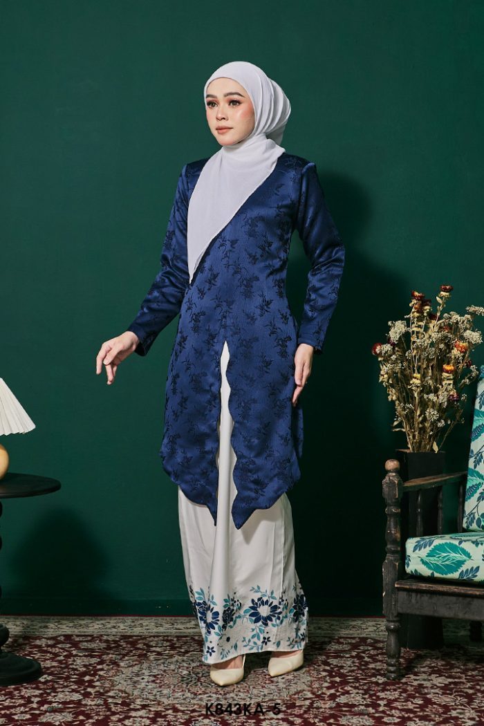 Kebaya Anggun 2.0 in Dark Blue (K843KA-5)
