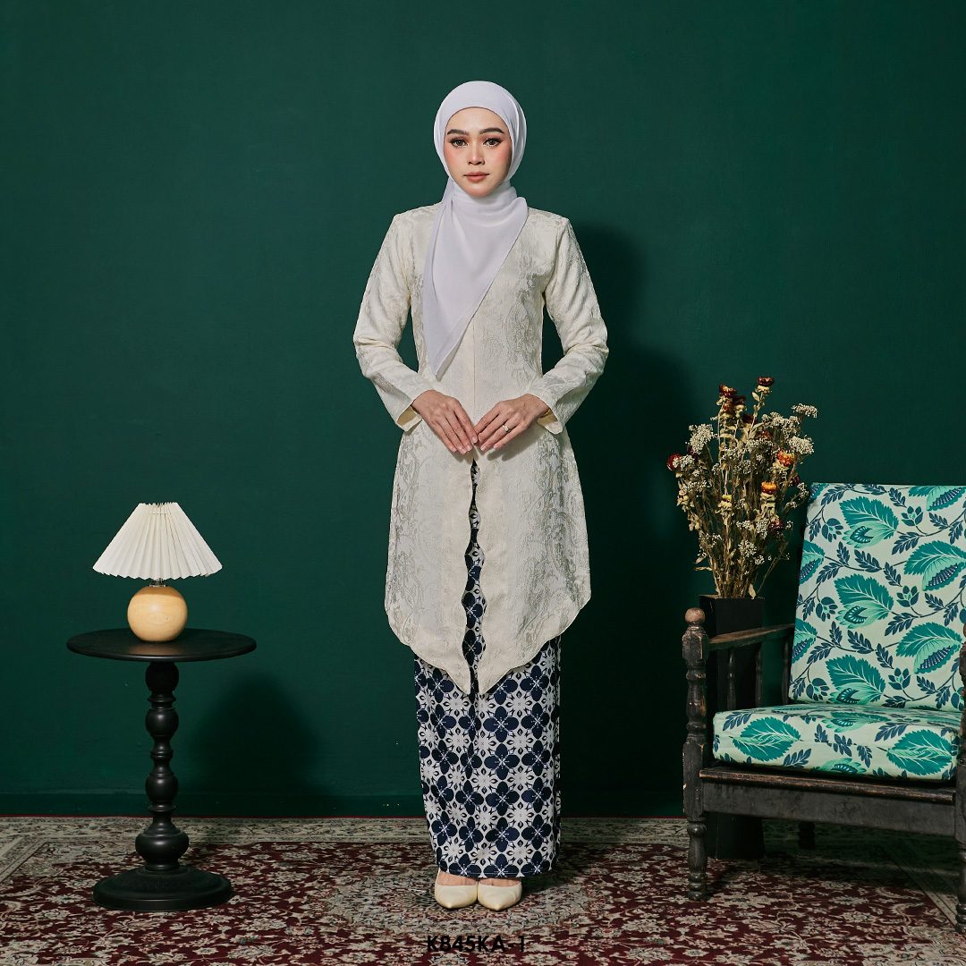 Kebaya Anggun 2.0 in Cream (K845KA-1)