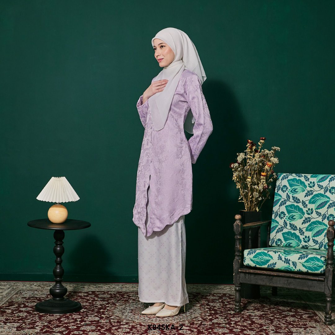 Kebaya Anggun 2.0 in Lilac (K845KA-2) - Image 2
