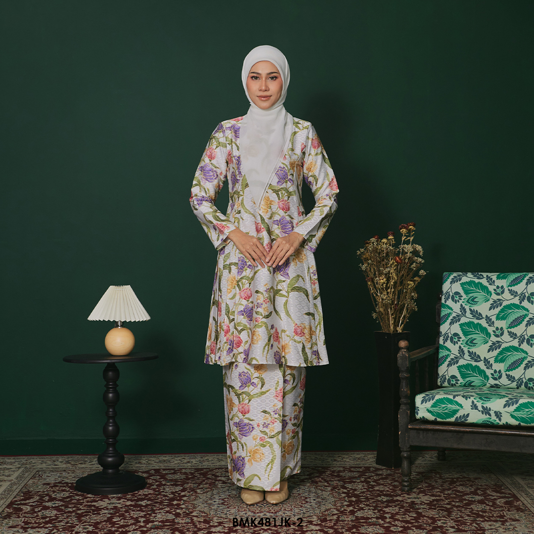 Juliana Kurung Batiq Mia in White (BMK481JK-2)