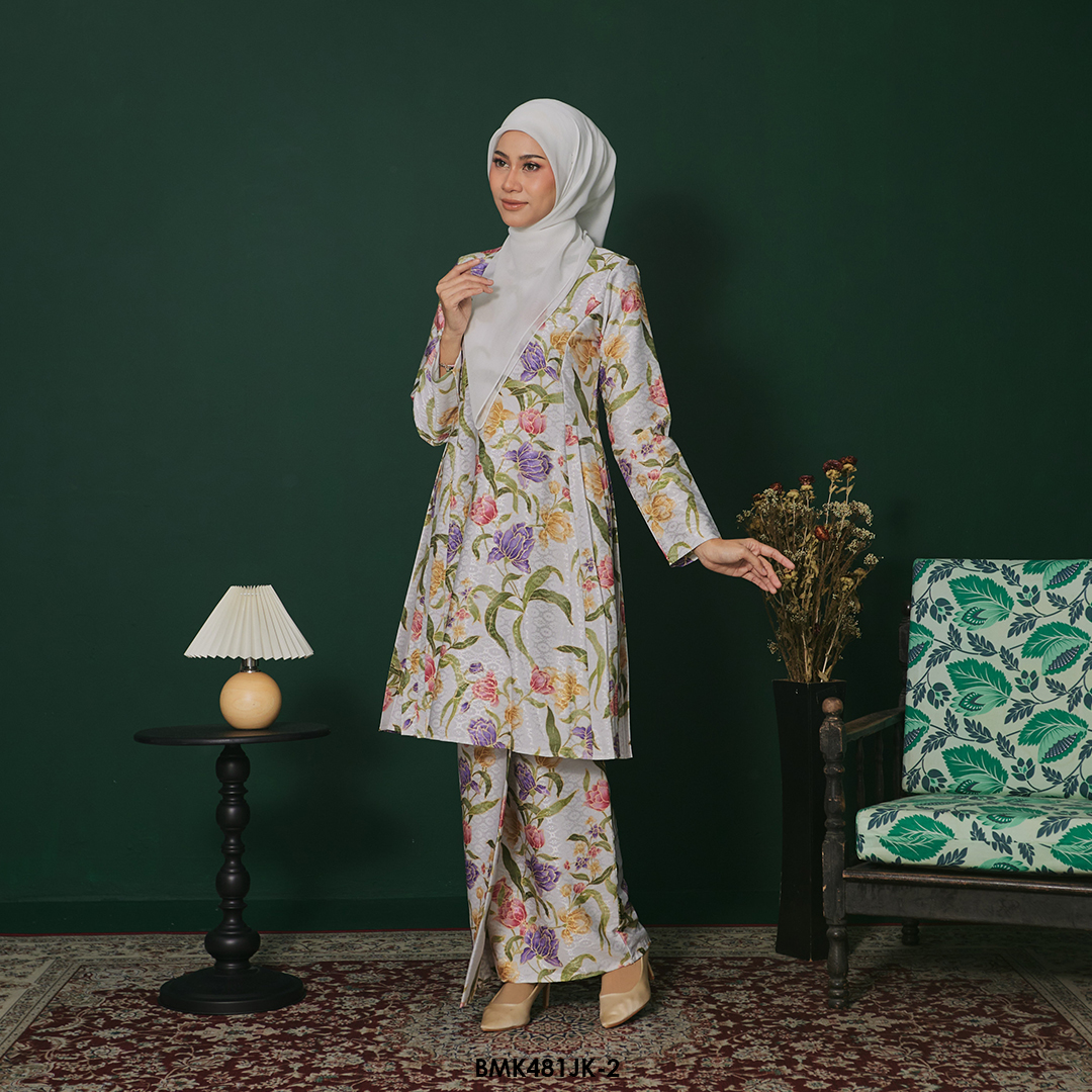 Juliana Kurung Batiq Mia in White (BMK481JK-2) - Image 2