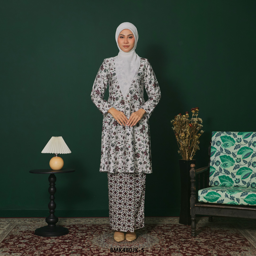 Juliana Kurung Batiq Mia in White (BMK480JK-5)
