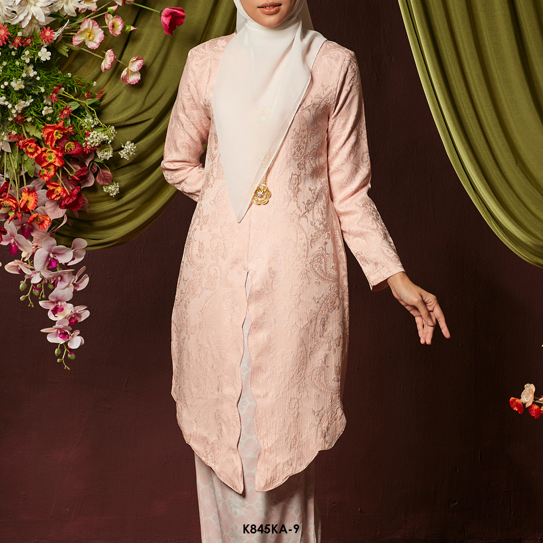Kebaya Anggun 2.0 in Baby Pink (K845KA-9) - Image 4