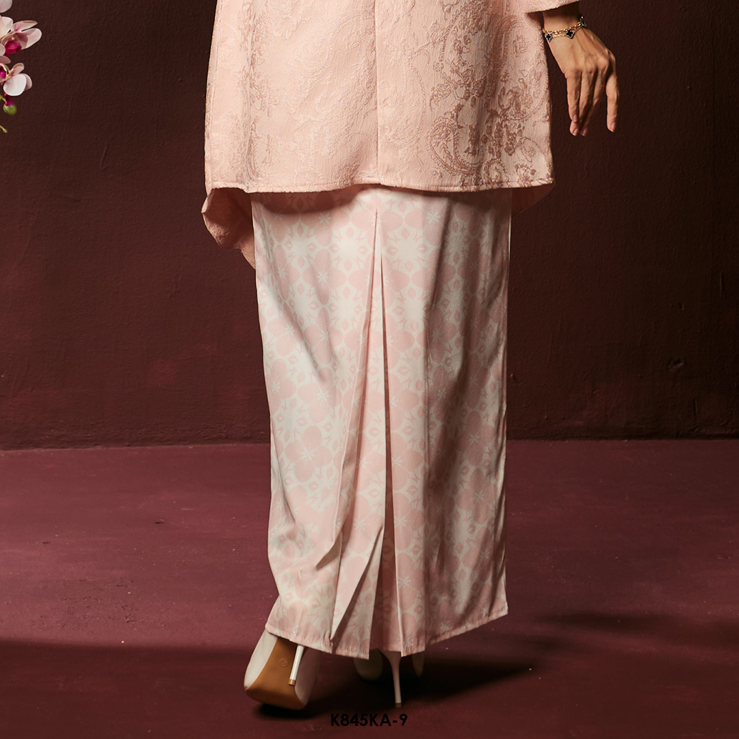 Kebaya Anggun 2.0 in Baby Pink (K845KA-9) - Image 3