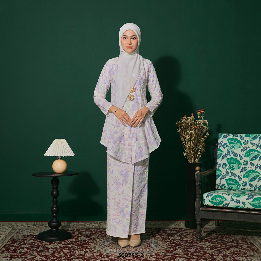 Kebaya Saloma in Soft Purple (S009KS-3)