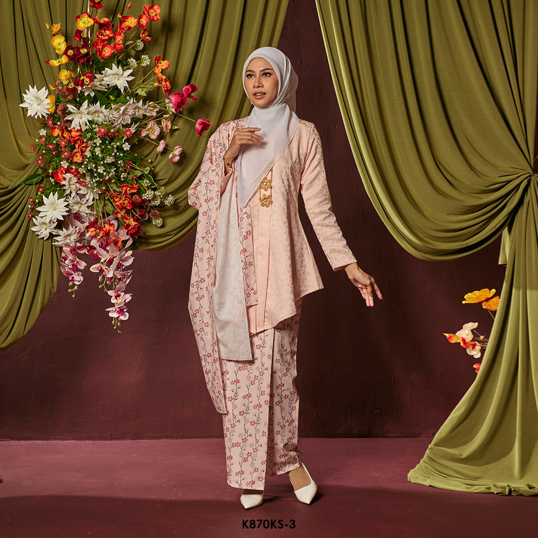 Kebaya Saloma With Shawl in Pink (K870KS-3) - Image 2