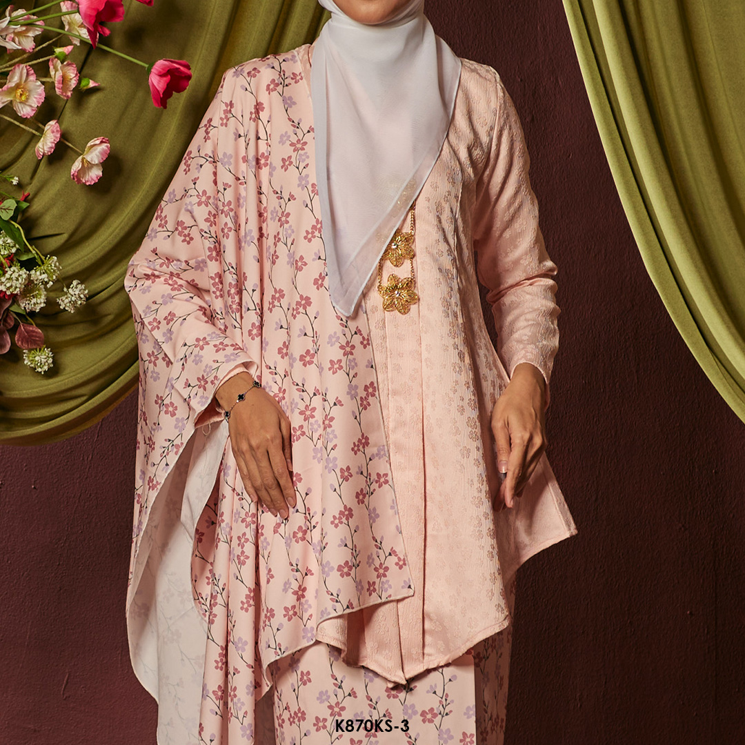 Kebaya Saloma With Shawl in Pink (K870KS-3) - Image 4