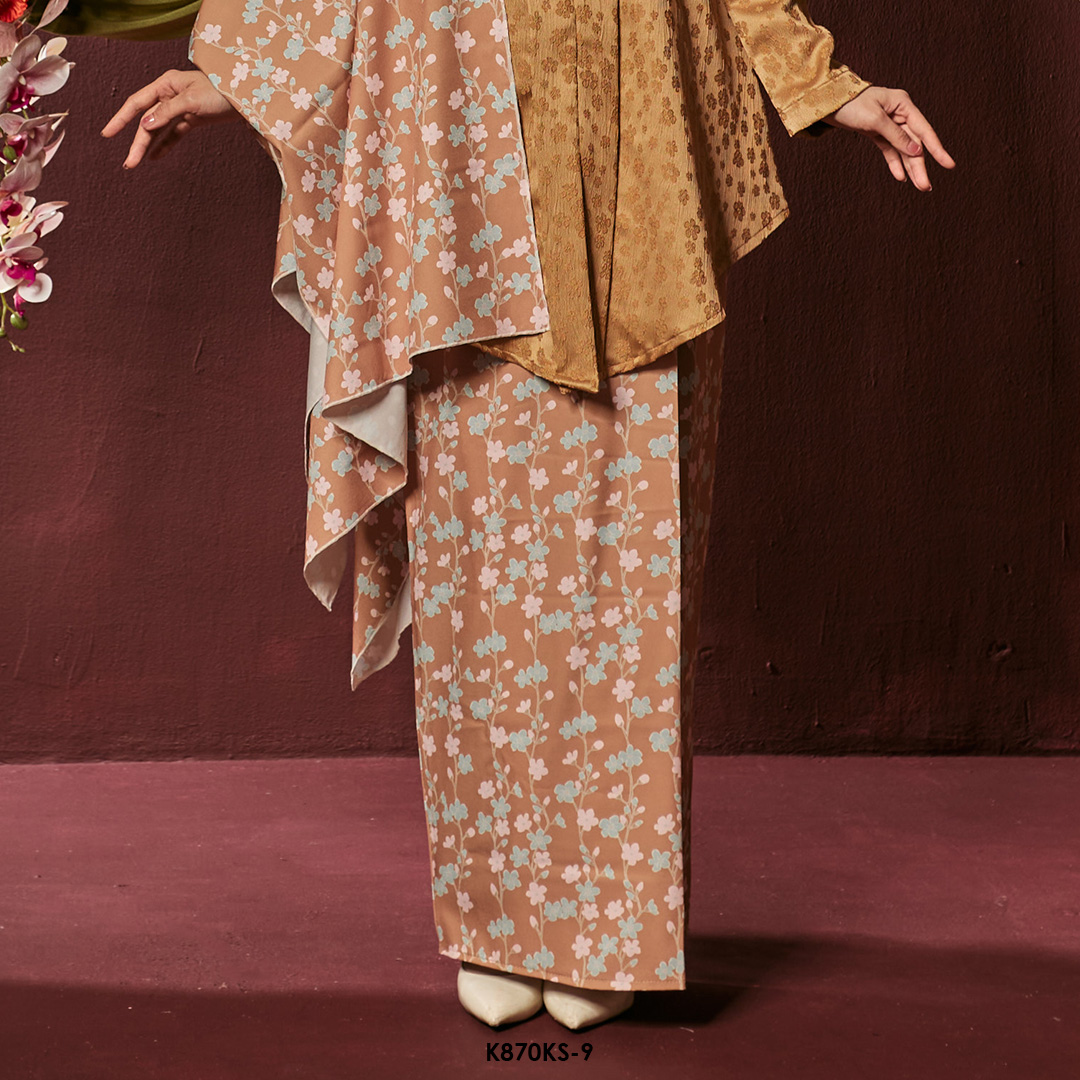 Kebaya Saloma With Shawl in Brown (K870KS-9) - Image 3
