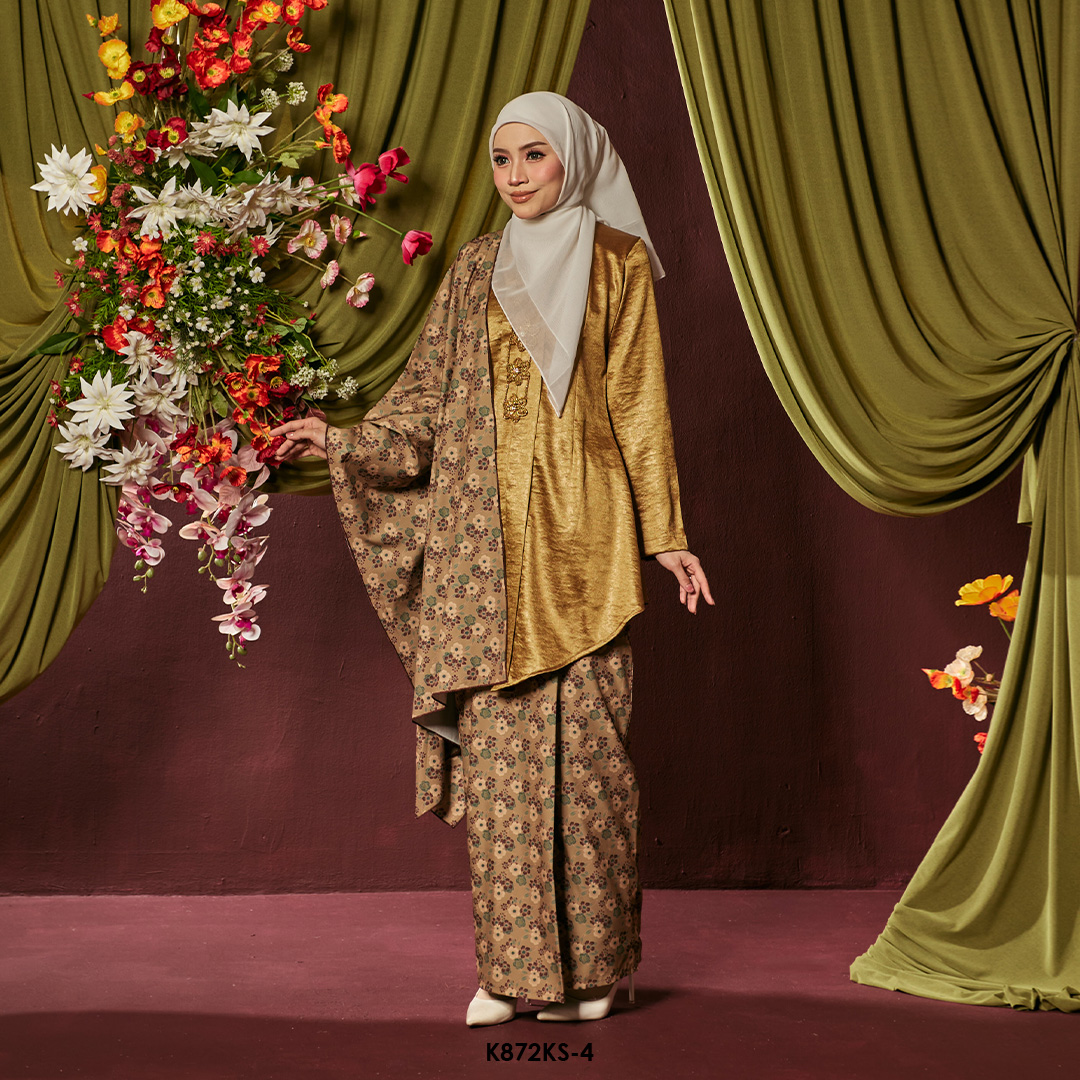 Kebaya Saloma With Shawl in Gold (K872KS-4) - Image 2