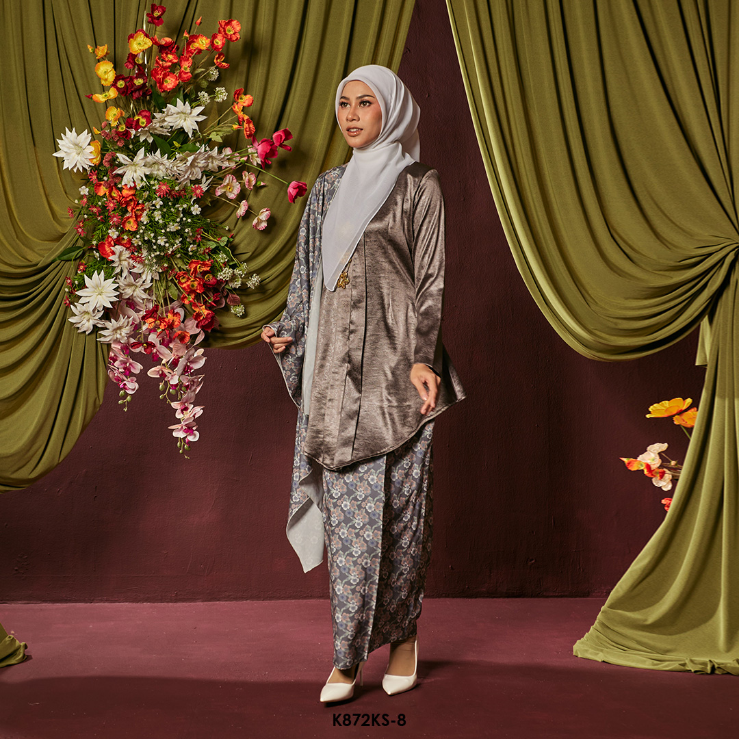 Kebaya Saloma With Shawl in Dark Grey (K872KS-8) - Image 2