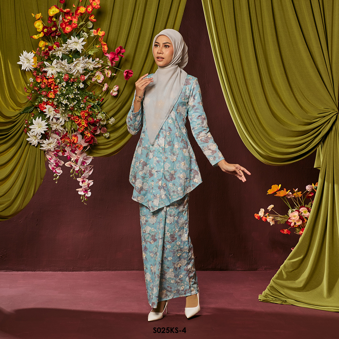 Kebaya Saloma in Light Blue (S025KS-4) - Image 2