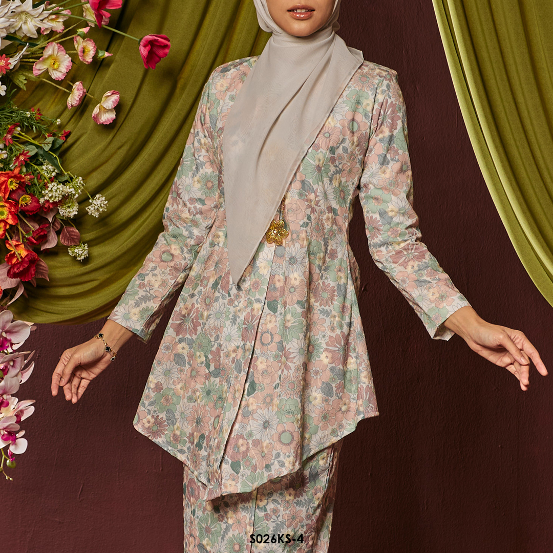 Kebaya Saloma in Salmon Pink (S026KS-4) - Image 3