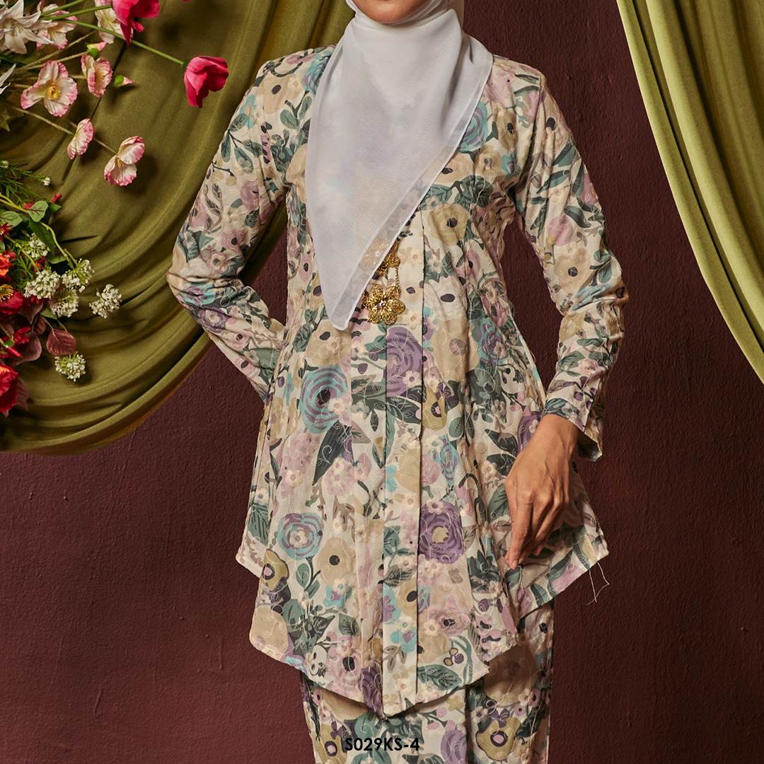 Kebaya Saloma in Pale Mustard (S029KS-4) - Image 3