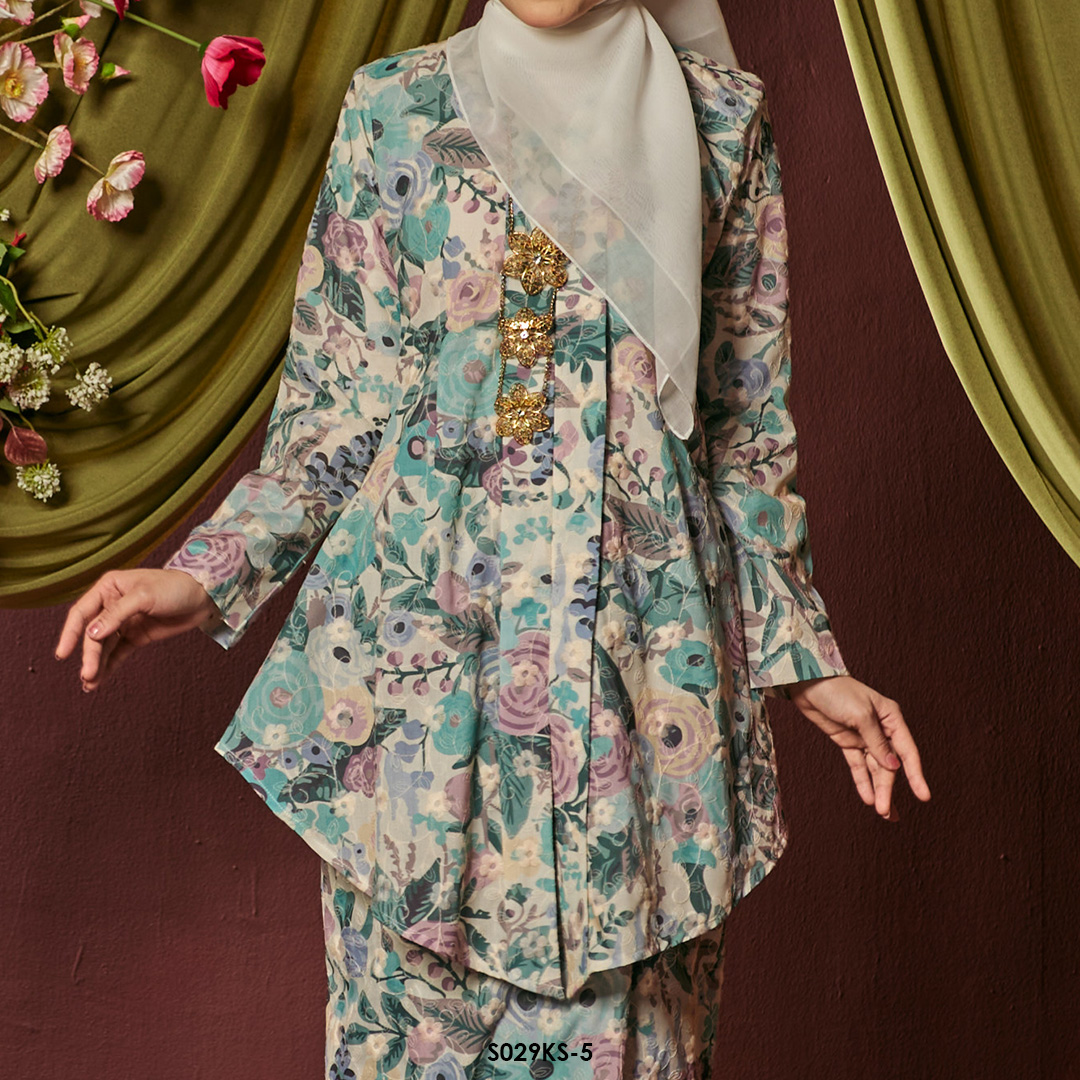 Kebaya Saloma in Mint (S029KS-5) - Image 3