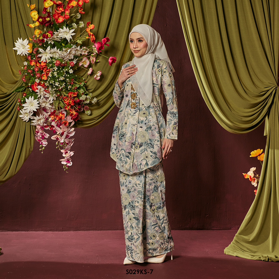 Kebaya Saloma in Lilac (S029KS-7) - Image 2