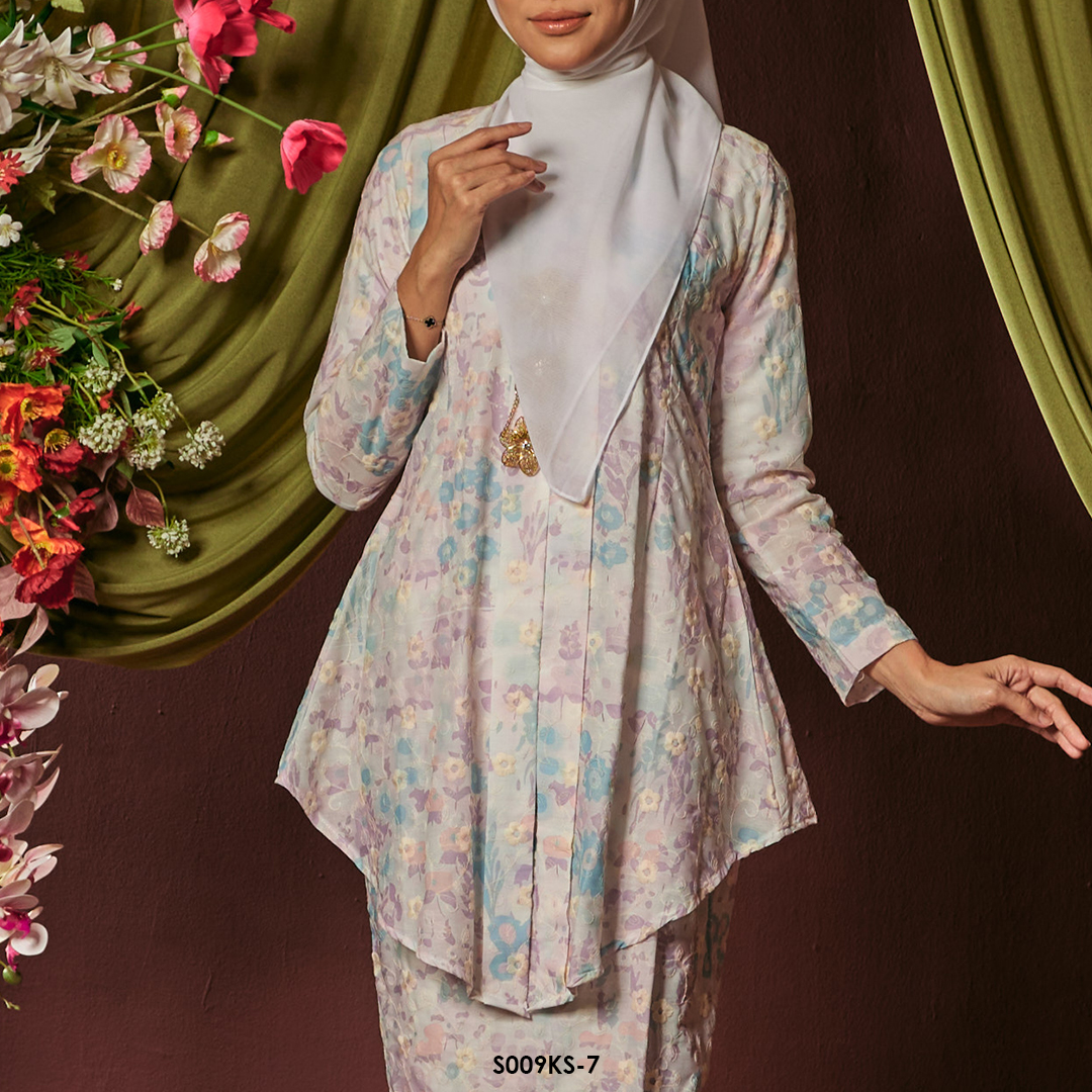 Kebaya Saloma in Lilac (S009KS-7) - Image 3
