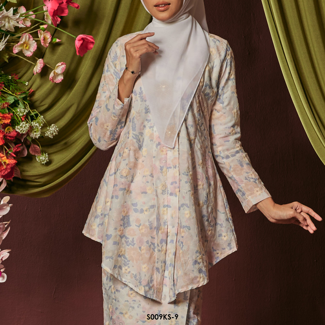 Kebaya Saloma in Lilac Blush (S009KS-9) - Image 3