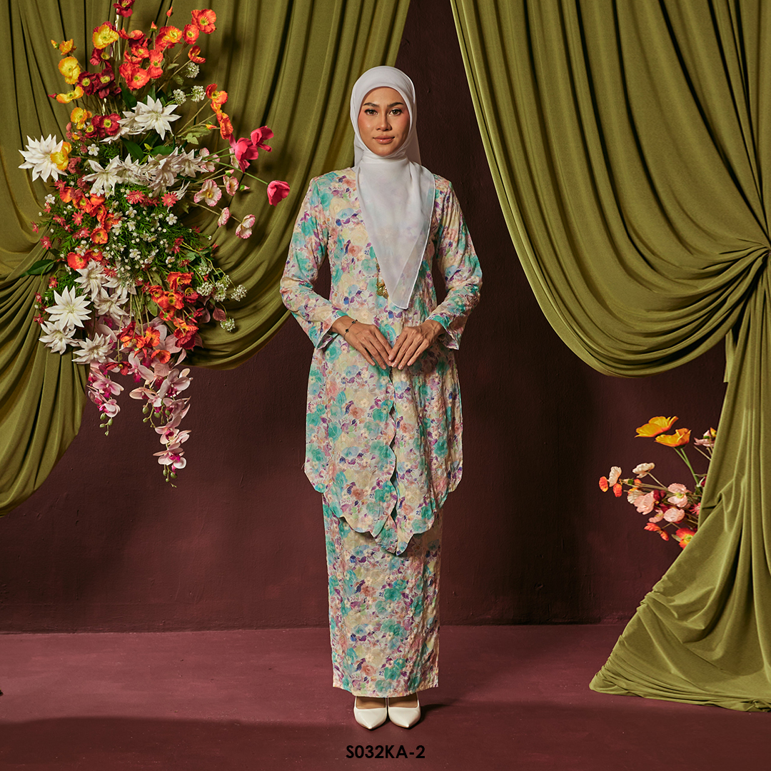 Kebaya Anggun 2.0 in Jade Green (S032KA-2)