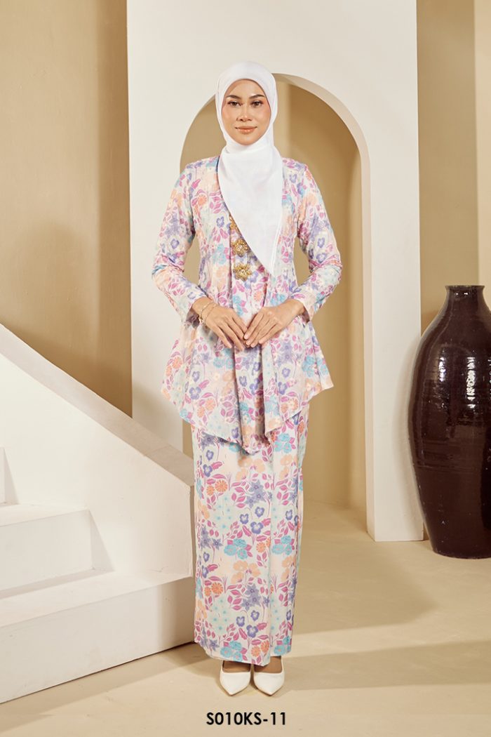 Kebaya Saloma in Shocking Pink (S010KS-11)