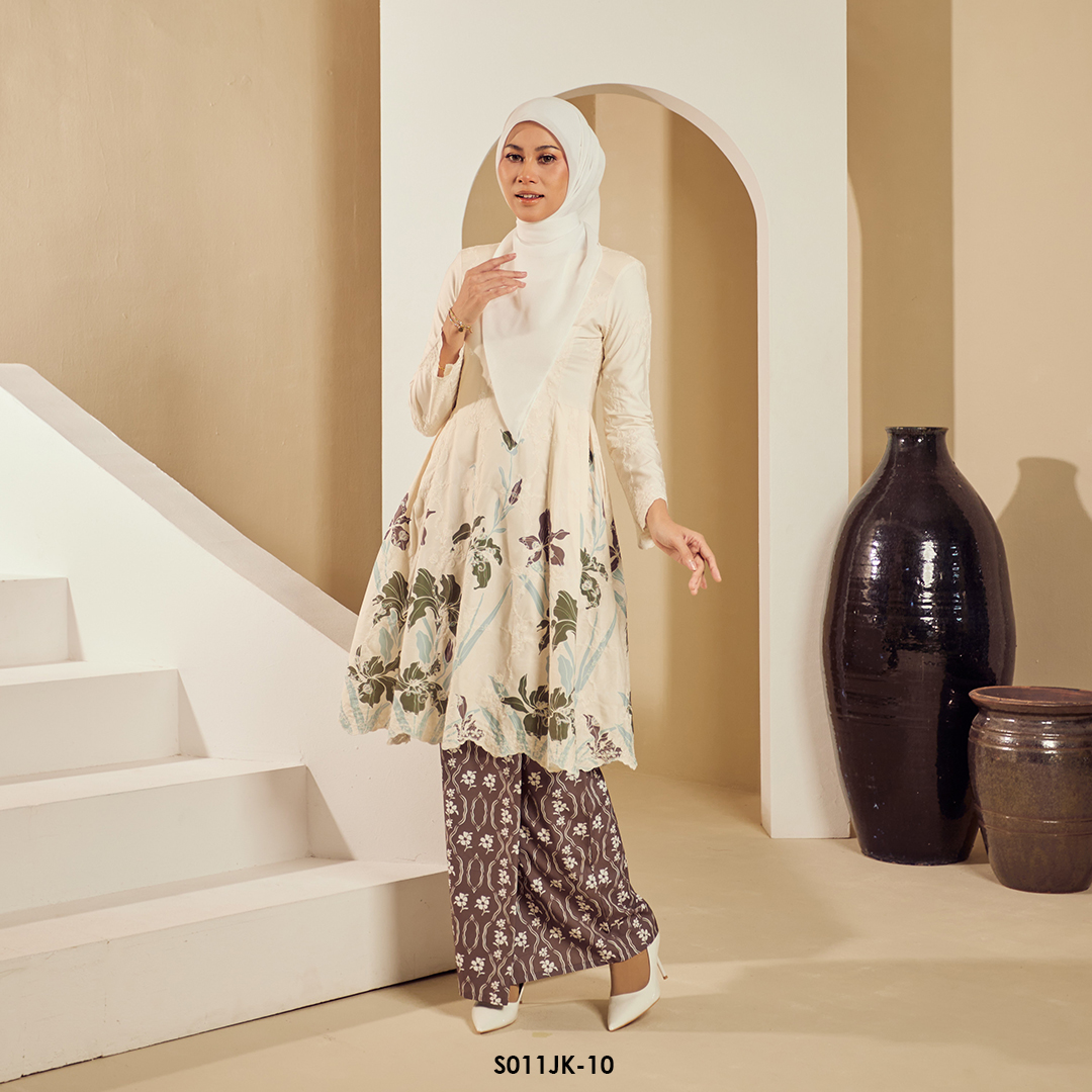 Juliana Kurung in Brown (S011JK-10) - Image 2