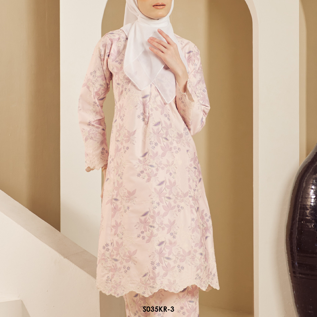Riau Kurung in Classic Rose Pink (S035KR-3) - Image 3