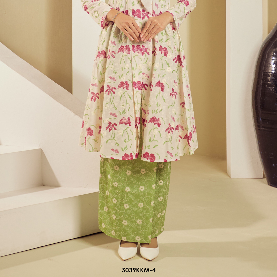 Kebarung Kalthom in Fuschia Pink (S039KKM-4) - Image 3
