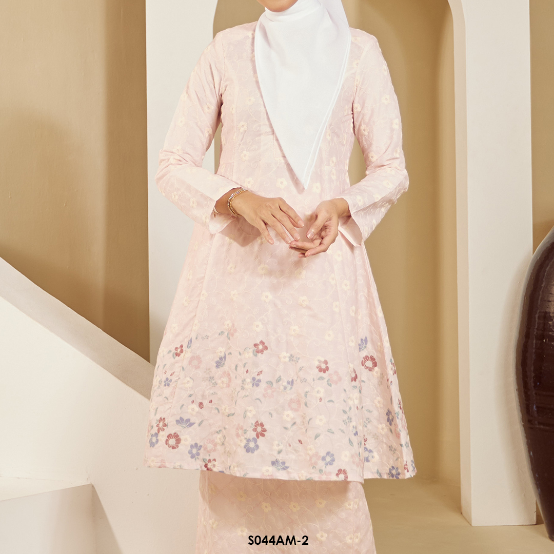 Ameera Kurung in Pink (S044AM-2) - Image 4