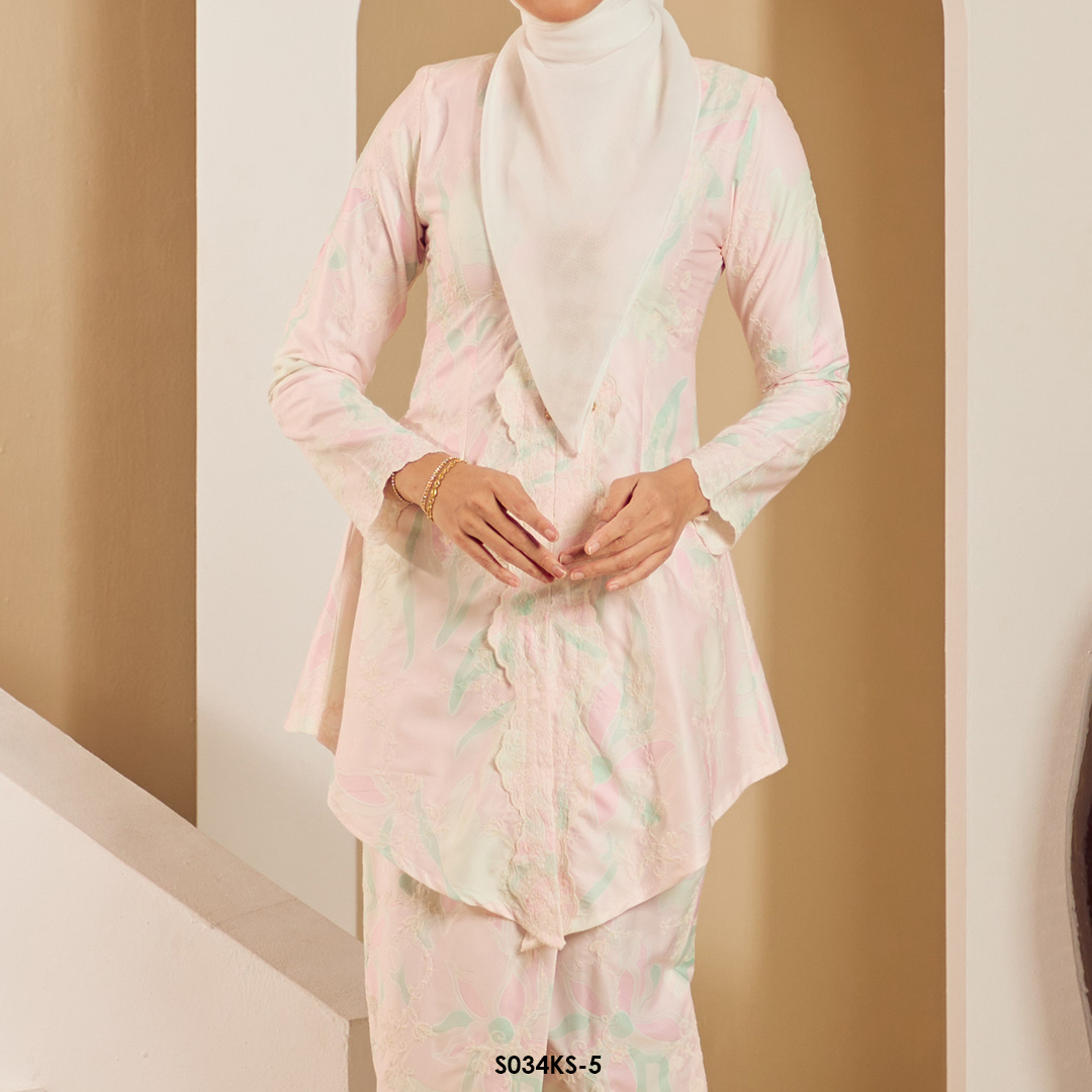 Kebaya Saloma in Pink Pearl (S034KS-5) - Image 3