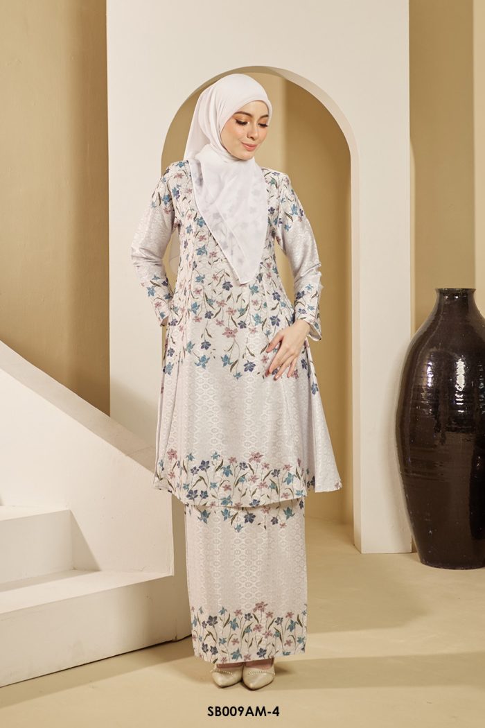 Ameera Kurung in Light Grey (SB009AM-4)
