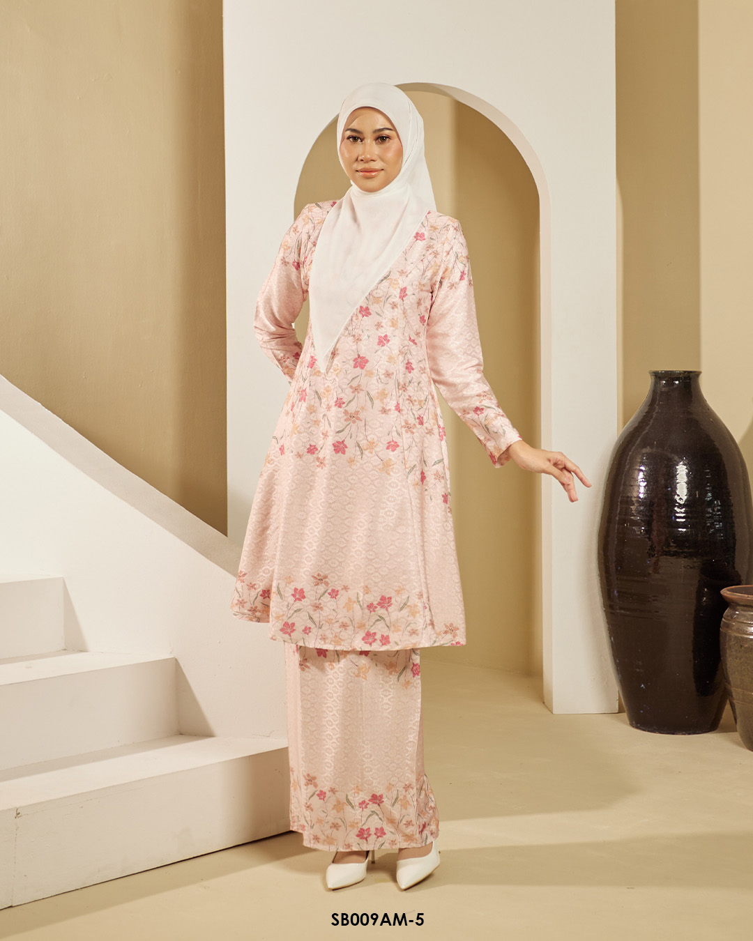 Ameera Kurung in Peach (SB009AM-5) - Image 2