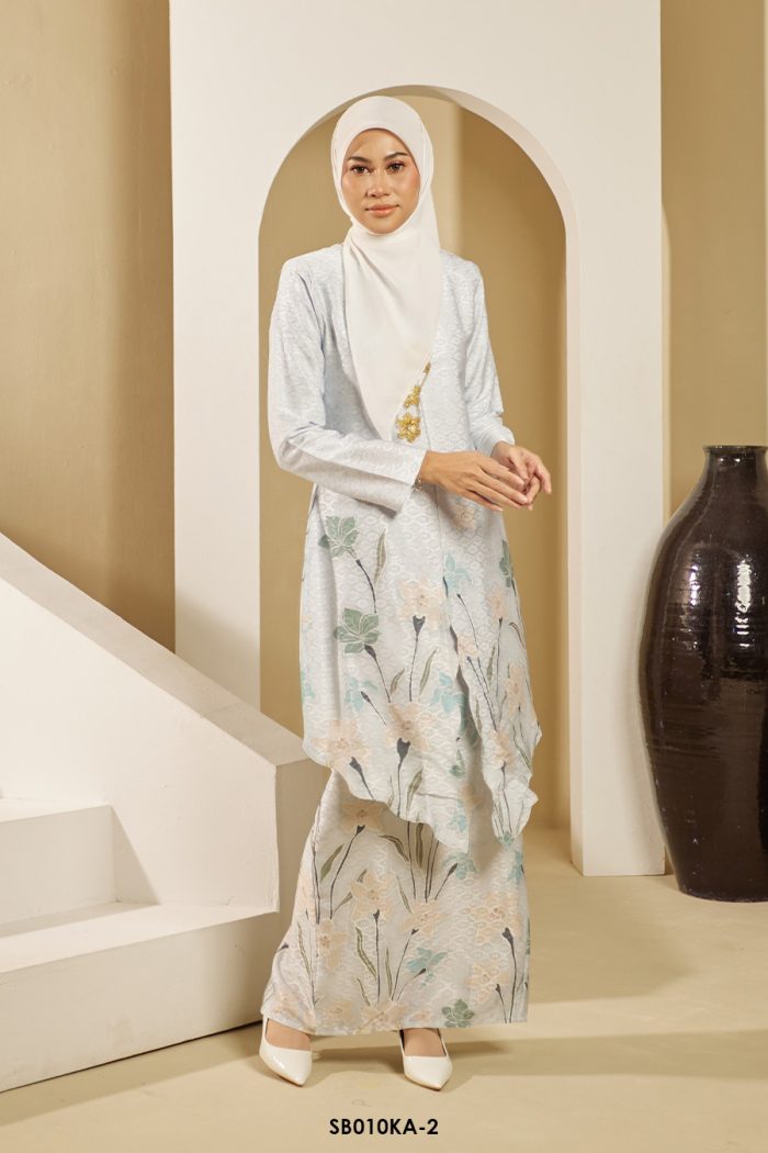 Kebaya Anggun 2.0 in Baby Blue (SB010KA-2)