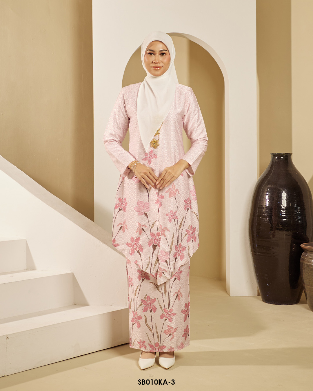 Kebaya Anggun 2.0 in Pink (SB010KA-3)