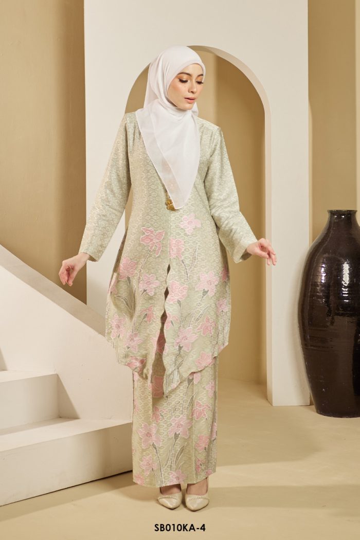 Kebaya Anggun 2.0 in Soft Green (SB010KA-4)
