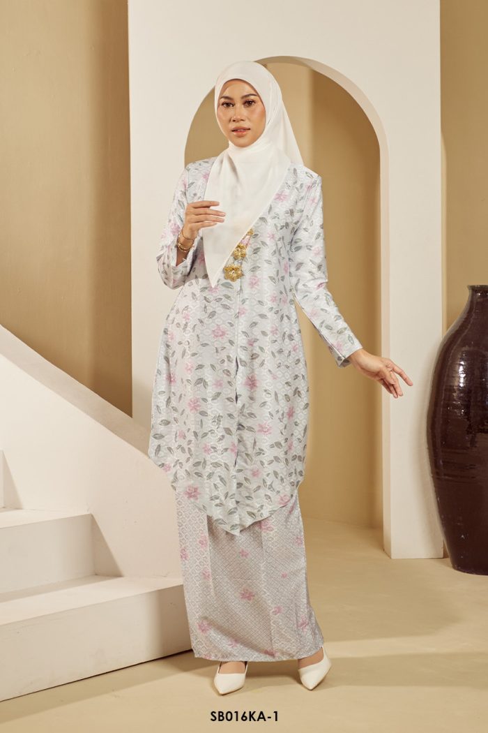 Kebaya Anggun 2.0 in Baby Blue (SB016KA-1)