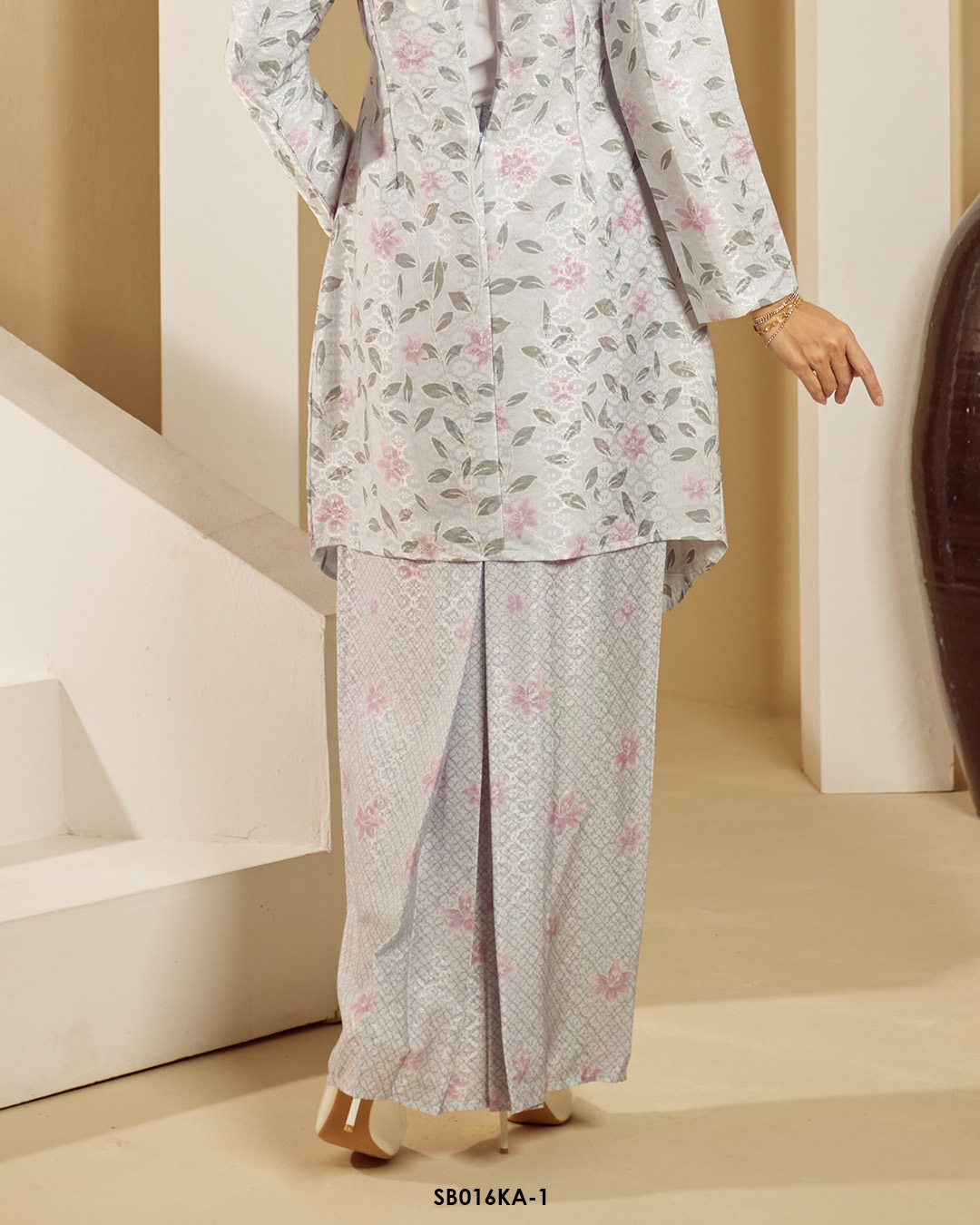 Kebaya Anggun 2.0 in Baby Blue (SB016KA-1) - Image 4