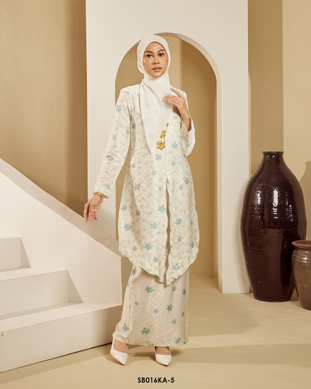 Kebaya Anggun 2.0 in Light Turquoise (SB016KA-5) - Image 2